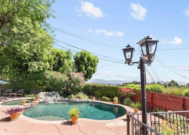 Property at 17861 Cathedral Pl, Encino, CA 91316, 3 beds, 3 baths