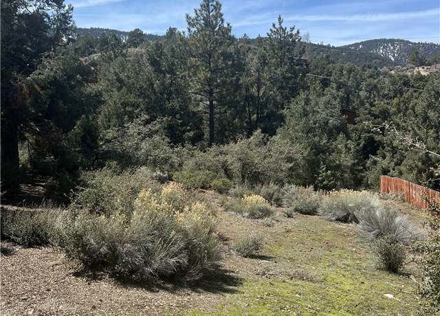 Property at 2029 Zermatt Dr, Pine Mtn Club, CA 93222
