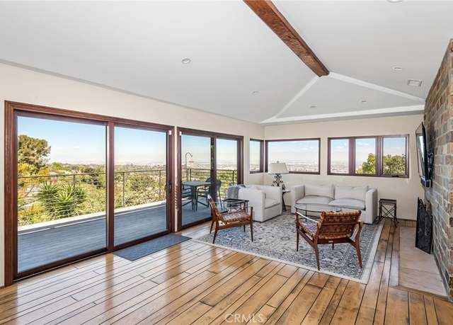 Property at 27089 Sunnyridge Rd, Palos Verdes Peninsula, CA 90274, 4 beds, 3.5 baths
