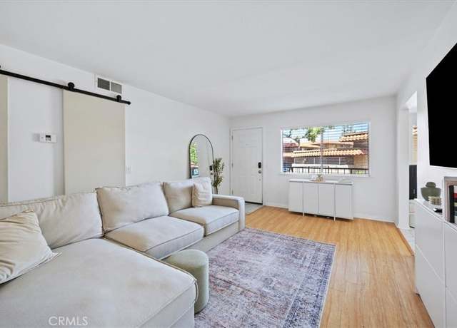 Property at 1554 Border Ave Unit E, Corona, CA 92882, 1 bed, 1 bath
