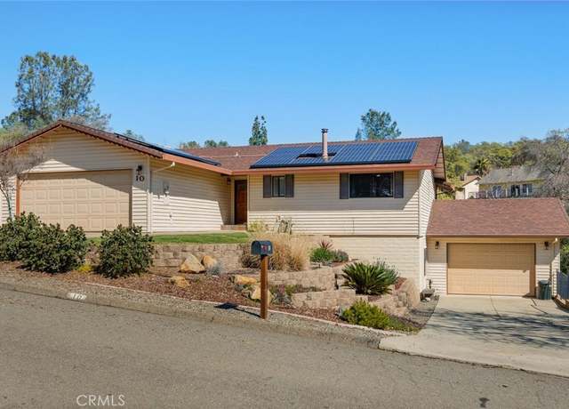 Property at 10 Greenbrier Dr, Oroville, CA 95966, 3 beds, 3 baths