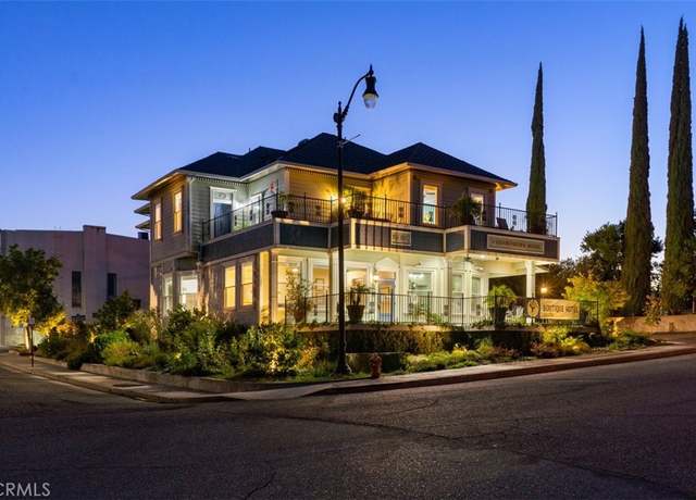 Property at 701 Rio St, Red Bluff, CA 96080, 6 beds, 7 baths