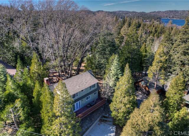 Property at 28621 Shenandoah Dr, Lake Arrowhead, CA 92352, 3 beds, 2 baths