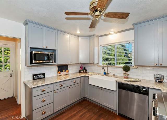 Property at 28621 Shenandoah Dr, Lake Arrowhead, CA 92352, 3 beds, 2 baths