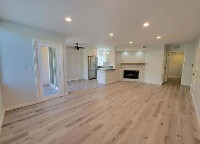 Property at 3154 Groton Way #3, San Diego, CA 92110, 2 beds, 2 baths