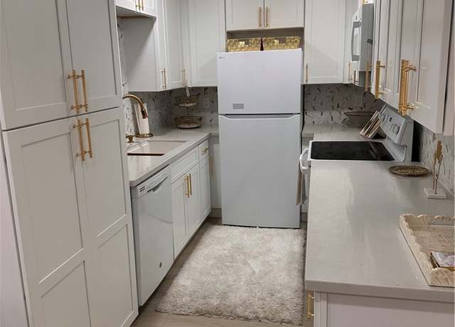 Property at 6350 Genesee Ave #107, San Diego, CA 92122, 1 bed, 1 bath