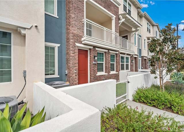 Property at 6991 Cottonwood Ln, Buena Park, CA 90621, 4 beds, 3.5 baths