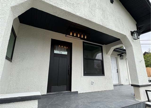 Property at 401 W Avenue 37, Los Angeles, CA 90065, 4 beds, 3 baths