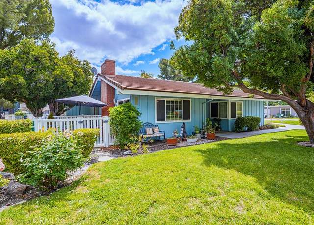 Property at 28366 Princessa Ct, Murrieta, CA 92563, 2 beds, 2 baths
