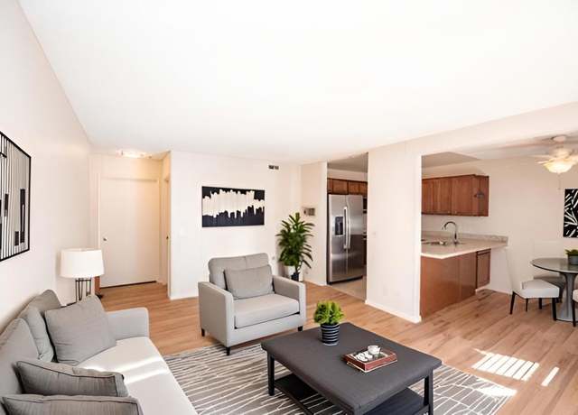 Property at 6902 Mission Gorge Rd, San Diego, CA 92120, 1 bed, 1 bath