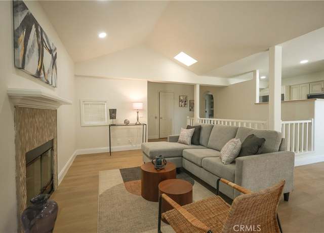 Property at 6670 Cozy Wood Ct, Whittier, CA 90601, 2 beds, 3 baths
