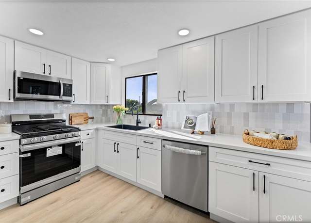Property at 1262 E La Palma Ave Unit A, Anaheim, CA 92805, 3 beds, 2.5 baths