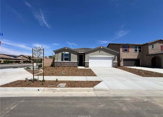 Property at 1740 Tapaderos St, Hemet, CA 92545, 3 beds, 2 baths