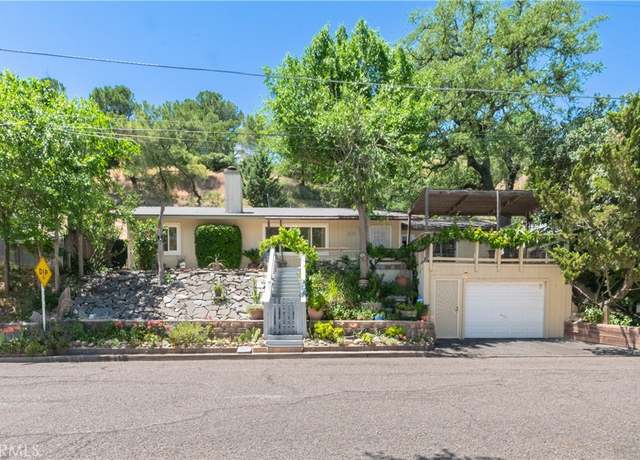 Property at 649 Olive St, Paso Robles, CA 93446, 3 beds, 2 baths