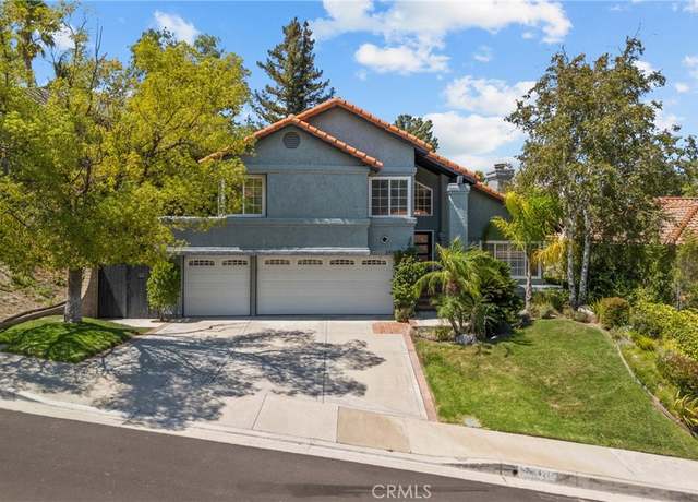 Property at 24145 Creekside Dr, Newhall, CA 91321, 4 beds, 3 baths