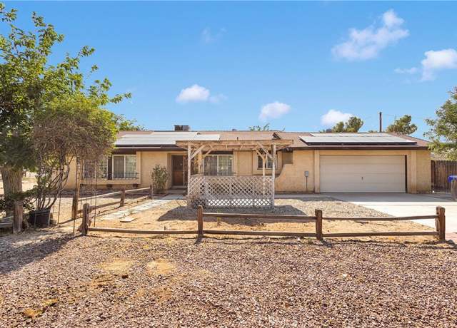 Property at 14122 Pawnee Rd, Apple Valley, CA 92307, 3 beds, 2 baths