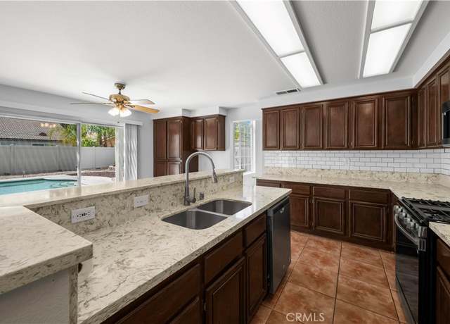 Property at 29841 Hazel Glen Rd, Murrieta, CA 92563, 5 beds, 3 baths
