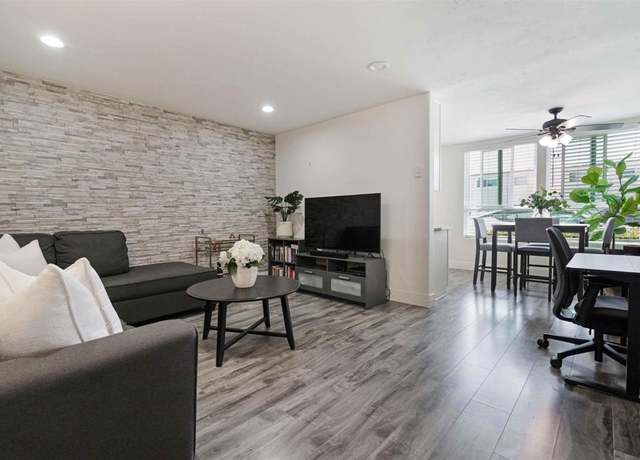 Property at 279 Moss St #6, Chula Vista, CA 91911, 1 bed, 1 bath