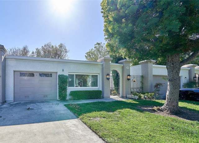 Property at 5394 Paseo Del Lago W Unit B, Laguna Woods, CA 92637, 2 beds, 2 baths