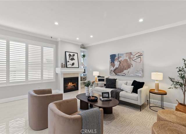 Property at 14441 Benefit St #1, Sherman Oaks, CA 91423, 3 beds, 3 baths