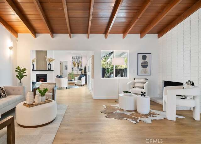Property at 4701 Deseret Dr, Woodland Hills, CA 91364, 3 beds, 3 baths