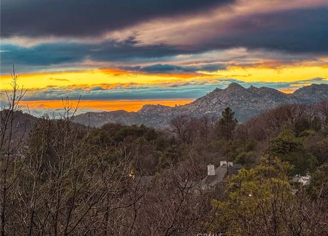 Property at 1458 Sequoia Dr, Lake Arrowhead, CA 92352, 3 beds, 2 baths