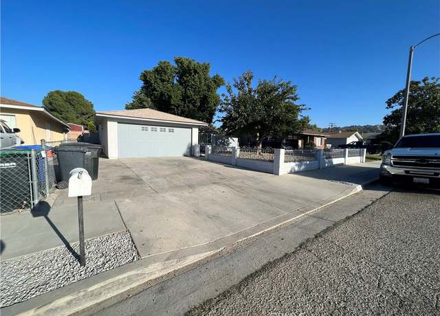 Property at 910 Marlyce Ln, Hemet, CA 92543, 3 beds, 2 baths