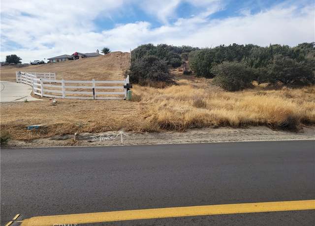 Property at 0 Oak Hills Rd, Oak Hills, CA 92344
