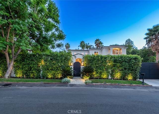 Property at 17980 Rancho St, Encino, CA 91316, 7 beds, 5 baths