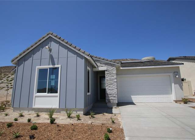 Property at 17875 Cirrus Dr, Canyon Country, CA 91350, 2 beds, 2.5 baths