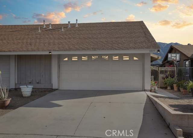 Property at 3805 Eisenhower Dr, Lake Elsinore, CA 92530, 3 beds, 2 baths