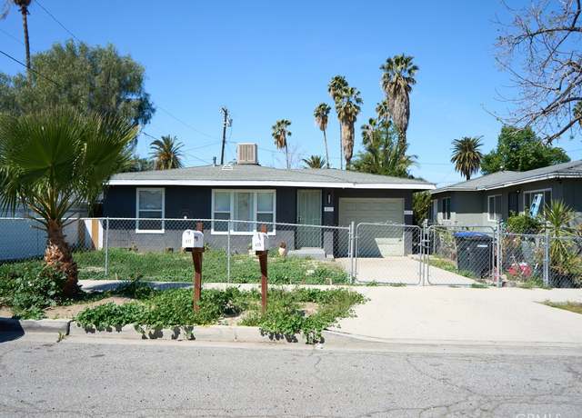 Property at 417 N Taylor St, Hemet, CA 92543, 4 beds, 2 baths