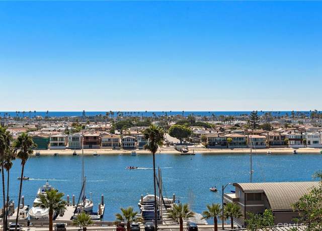 Property at 1701 Kings Rd, Newport Beach, CA 92663, 5 beds, 3.5 baths