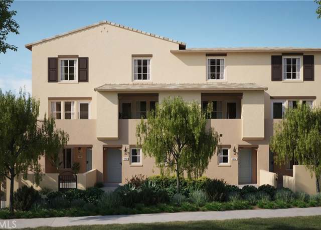 Property at 1750 W Sycamore Dr, Compton, CA 90220, 2 beds, 2.5 baths