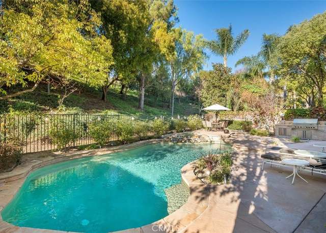 Property at 25415 Verne Ct, Stevenson Ranch, CA 91381, 5 beds, 3 baths