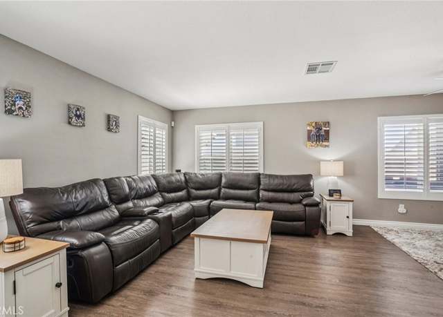 Property at 1519 Bluejay Way, Hemet, CA 92545, 5 beds, 2.5 baths