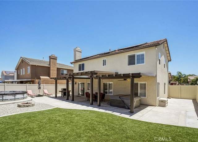 Property at 1519 Bluejay Way, Hemet, CA 92545, 5 beds, 2.5 baths