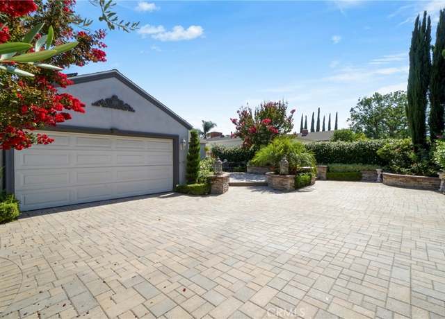 Property at 14542 Otsego St, Sherman Oaks, CA 91403, 4 beds, 3.5 baths