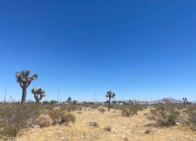 Property at 8 Aztec Ln, Adelanto, CA 92301