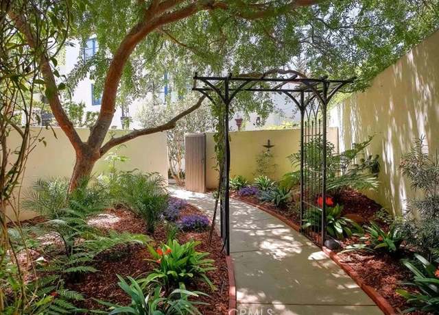 Property at 220 Santa Barbara St Unit B, Santa Barbara, CA 93101, 2 beds, 2.5 baths