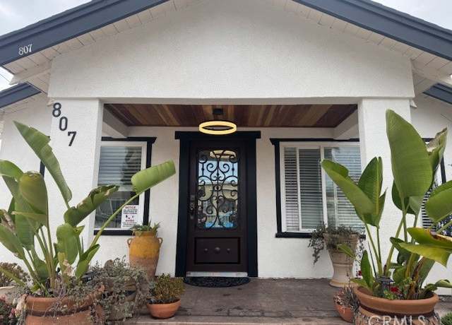 Property at 807 N Pearl Ave, Compton, CA 90221, 2 beds, 1 bath
