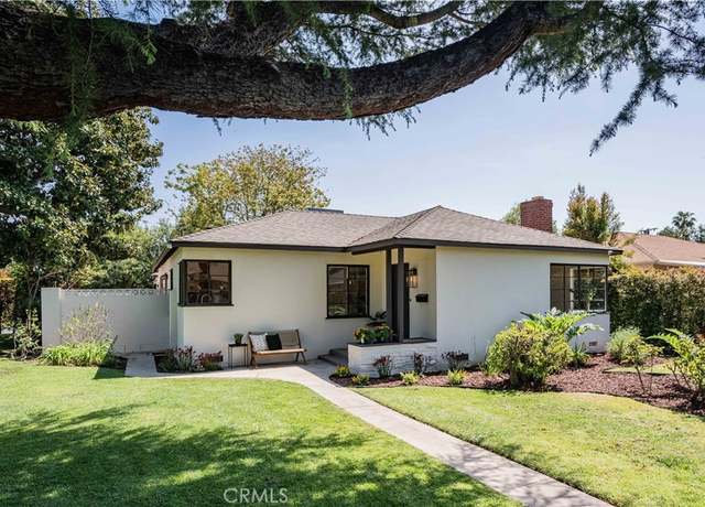 Property at 5450 Morella Ave, Valley Village, CA 91607, 2 beds, 2 baths