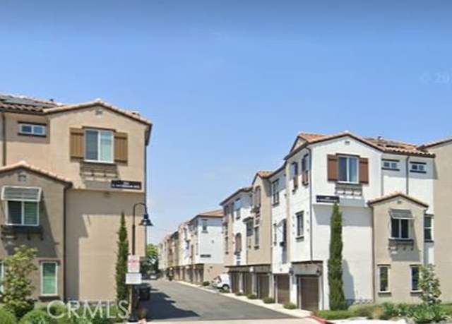 Property at 267 N N Magnolia Ave #2, Anaheim, CA 92801, 4 beds, 3.5 baths