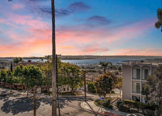 Property at 2414 Front St #16, San Diego, CA 92101, 3 beds, 3 baths