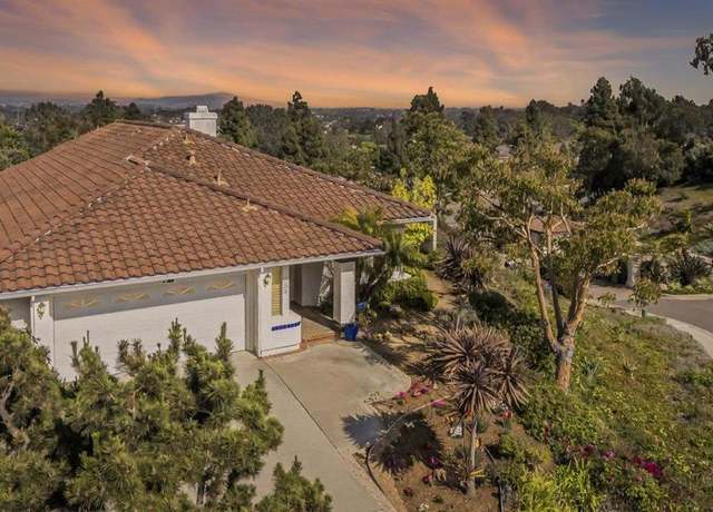 Property at 221 Via Tierra, Encinitas, CA 92024, 3 beds, 2 baths