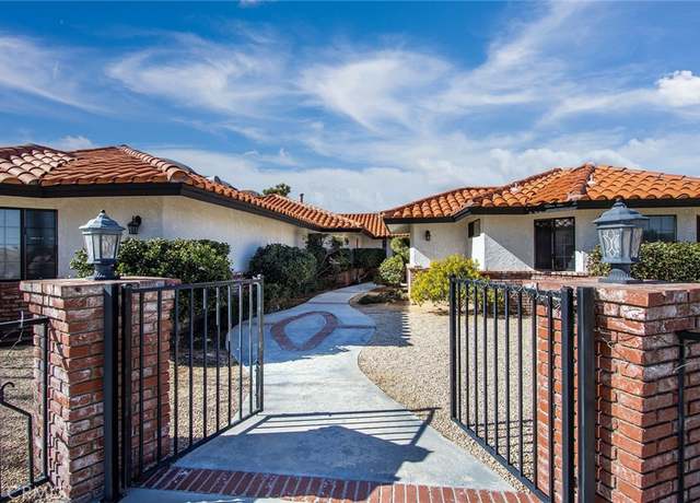 Property at 9200 Fortuna Ave, Yucca Valley, CA 92284, 3 beds, 2 baths