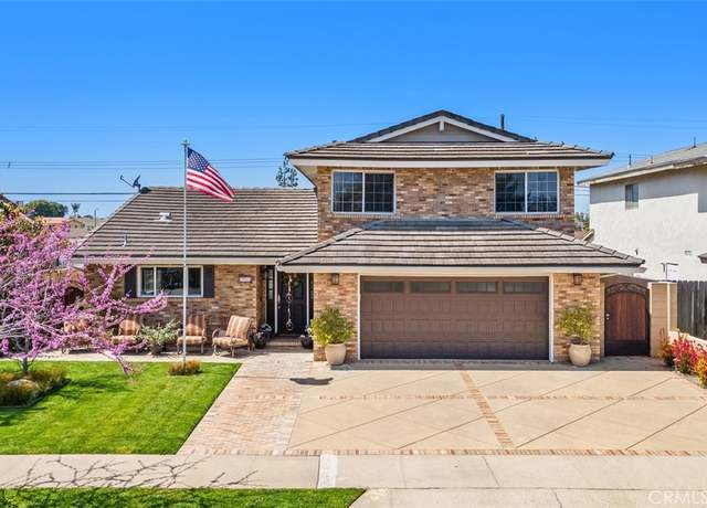 Property at 19591 Waterbury Ln, Huntington Beach, CA 92646, 4 beds, 3 baths