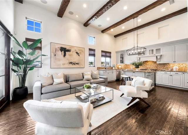 Property at 430-1/2 Heliotrope Ave, Corona Del Mar, CA 92625, 3 beds, 3 baths
