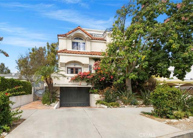 Property at 12919 Bloomfield St #1, Studio City, CA 91604, 3 beds, 3 baths