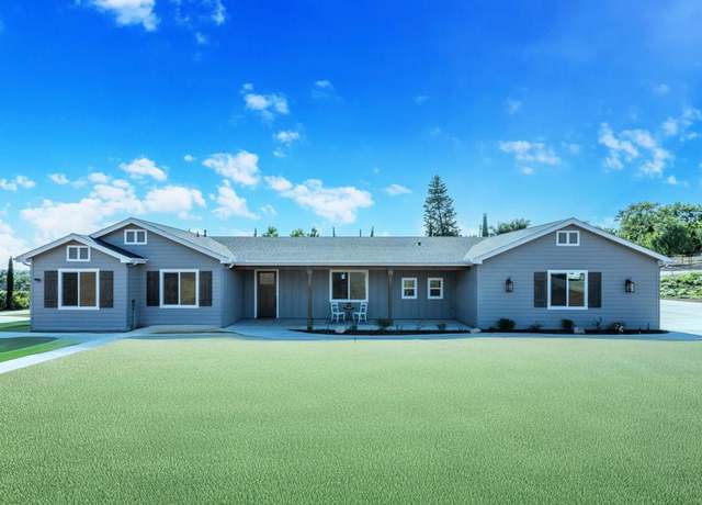 Property at 1904 Grey Rabbit Hollow Ln, Fallbrook, CA 92028, 3 beds, 2 baths